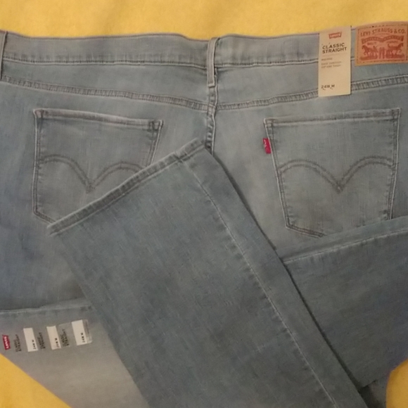 LEVI'S CLASSIC STRAIGHT Jeans - Picture 4 of 6